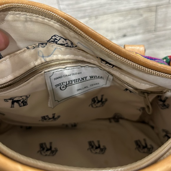 Vintage The Elephant Walk-Handcrafted red tapestry leather Rug Bag - Picture 12 of 14